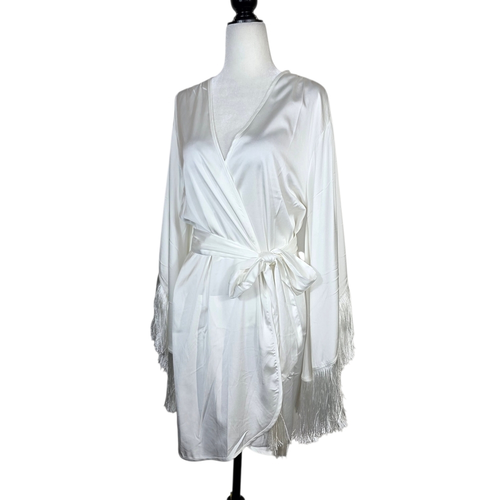 Homebodii Pricilla fringe Luxury White Satin Robe - Picture 3 of 16